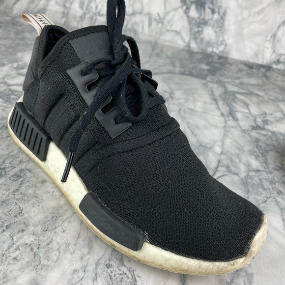 Adidas Nmd R1 Mens Running Shes Black 8|UK 6.5|EU 40. - Picture 2 of 9